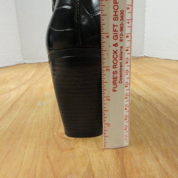 MADDEN GIRL Klicck Black Faux Leather Ankle Boots Sz 9.5 Snakeskin Croc Bootie - Picture 8 of 12